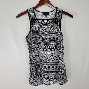 Iz Byer Shirt Women Small Black White Tank Top Geometric Scoop Neck Strappy Back
